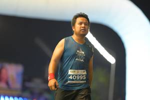 BIB: 202, 40995
                            <button type="button" onclick="openModal(14428257)" class="btn btn-primary btn-sm float-right btn-popup" data-toggle="modal" data-target=".modal-high-quality">
                        <i class="fas fa-shopping-cart"></i> Add to Cart
                    </button>
                                            <button type="button" onclick="isThisMe(14428257, true)" class="btn btn-success btn-sm float-right btn-popup btn-isme hidden" data-toggle="tooltip" data-placement="bottom" title="นี่คือรูปของคุณใช่ไหม คลิกที่นี่เพื่อเอาเข้าอัลบั้ม">
                        <i class="fas fa-plus"></i> Add to album
                    </button>
                    <button type="button" onclick="isThisMe(14428257, false)" class="btn btn-warning btn-sm float-right btn-popup btn-isnotme hidden">
                        <i class="fas fa-ban"></i> Remove from album
                    </button>