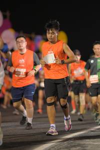 BIB: 25155
                            <button type="button" onclick="openModal(14520199)" class="btn btn-primary btn-sm float-right btn-popup" data-toggle="modal" data-target=".modal-high-quality">
                        <i class="fas fa-shopping-cart"></i> Add to Cart
                    </button>
                                            <button type="button" onclick="isThisMe(14520199, true)" class="btn btn-success btn-sm float-right btn-popup btn-isme hidden" data-toggle="tooltip" data-placement="bottom" title="นี่คือรูปของคุณใช่ไหม คลิกที่นี่เพื่อเอาเข้าอัลบั้ม">
                        <i class="fas fa-plus"></i> Add to album
                    </button>
                    <button type="button" onclick="isThisMe(14520199, false)" class="btn btn-warning btn-sm float-right btn-popup btn-isnotme hidden">
                        <i class="fas fa-ban"></i> Remove from album
                    </button>