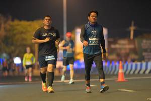 BIB: 41006, 46819
                            <button type="button" onclick="openModal(13989390)" class="btn btn-primary btn-sm float-right btn-popup" data-toggle="modal" data-target=".modal-high-quality">
                        <i class="fas fa-shopping-cart"></i> Add to Cart
                    </button>
                                            <button type="button" onclick="isThisMe(13989390, true)" class="btn btn-success btn-sm float-right btn-popup btn-isme hidden" data-toggle="tooltip" data-placement="bottom" title="นี่คือรูปของคุณใช่ไหม คลิกที่นี่เพื่อเอาเข้าอัลบั้ม">
                        <i class="fas fa-plus"></i> Add to album
                    </button>
                    <button type="button" onclick="isThisMe(13989390, false)" class="btn btn-warning btn-sm float-right btn-popup btn-isnotme hidden">
                        <i class="fas fa-ban"></i> Remove from album
                    </button>