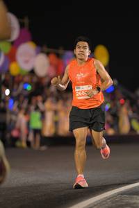 BIB: 260
                            <button type="button" onclick="openModal(14643479)" class="btn btn-primary btn-sm float-right btn-popup" data-toggle="modal" data-target=".modal-high-quality">
                        <i class="fas fa-shopping-cart"></i> Add to Cart
                    </button>
                                            <button type="button" onclick="isThisMe(14643479, true)" class="btn btn-success btn-sm float-right btn-popup btn-isme hidden" data-toggle="tooltip" data-placement="bottom" title="นี่คือรูปของคุณใช่ไหม คลิกที่นี่เพื่อเอาเข้าอัลบั้ม">
                        <i class="fas fa-plus"></i> Add to album
                    </button>
                    <button type="button" onclick="isThisMe(14643479, false)" class="btn btn-warning btn-sm float-right btn-popup btn-isnotme hidden">
                        <i class="fas fa-ban"></i> Remove from album
                    </button>