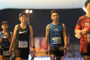 BIB: 41102, 43219, 48022
                            <button type="button" onclick="openModal(13986179)" class="btn btn-primary btn-sm float-right btn-popup" data-toggle="modal" data-target=".modal-high-quality">
                        <i class="fas fa-shopping-cart"></i> Add to Cart
                    </button>
                                            <button type="button" onclick="isThisMe(13986179, true)" class="btn btn-success btn-sm float-right btn-popup btn-isme hidden" data-toggle="tooltip" data-placement="bottom" title="นี่คือรูปของคุณใช่ไหม คลิกที่นี่เพื่อเอาเข้าอัลบั้ม">
                        <i class="fas fa-plus"></i> Add to album
                    </button>
                    <button type="button" onclick="isThisMe(13986179, false)" class="btn btn-warning btn-sm float-right btn-popup btn-isnotme hidden">
                        <i class="fas fa-ban"></i> Remove from album
                    </button>