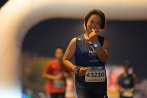 BIB: 202, 43230
                            <button type="button" onclick="openModal(14411227)" class="btn btn-primary btn-sm float-right btn-popup" data-toggle="modal" data-target=".modal-high-quality">
                        <i class="fas fa-shopping-cart"></i> Add to Cart
                    </button>
                                            <button type="button" onclick="isThisMe(14411227, true)" class="btn btn-success btn-sm float-right btn-popup btn-isme hidden" data-toggle="tooltip" data-placement="bottom" title="นี่คือรูปของคุณใช่ไหม คลิกที่นี่เพื่อเอาเข้าอัลบั้ม">
                        <i class="fas fa-plus"></i> Add to album
                    </button>
                    <button type="button" onclick="isThisMe(14411227, false)" class="btn btn-warning btn-sm float-right btn-popup btn-isnotme hidden">
                        <i class="fas fa-ban"></i> Remove from album
                    </button>