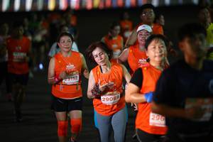 BIB: 29152, 29089, 296
                            <button type="button" onclick="openModal(14253808)" class="btn btn-primary btn-sm float-right btn-popup" data-toggle="modal" data-target=".modal-high-quality">
                        <i class="fas fa-shopping-cart"></i> Add to Cart
                    </button>
                                            <button type="button" onclick="isThisMe(14253808, true)" class="btn btn-success btn-sm float-right btn-popup btn-isme hidden" data-toggle="tooltip" data-placement="bottom" title="นี่คือรูปของคุณใช่ไหม คลิกที่นี่เพื่อเอาเข้าอัลบั้ม">
                        <i class="fas fa-plus"></i> Add to album
                    </button>
                    <button type="button" onclick="isThisMe(14253808, false)" class="btn btn-warning btn-sm float-right btn-popup btn-isnotme hidden">
                        <i class="fas fa-ban"></i> Remove from album
                    </button>