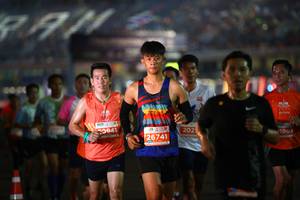 BIB: 000, 0941, 202, 1805, 26741
                            <button type="button" onclick="openModal(14228345)" class="btn btn-primary btn-sm float-right btn-popup" data-toggle="modal" data-target=".modal-high-quality">
                        <i class="fas fa-shopping-cart"></i> Add to Cart
                    </button>
                                            <button type="button" onclick="isThisMe(14228345, true)" class="btn btn-success btn-sm float-right btn-popup btn-isme hidden" data-toggle="tooltip" data-placement="bottom" title="นี่คือรูปของคุณใช่ไหม คลิกที่นี่เพื่อเอาเข้าอัลบั้ม">
                        <i class="fas fa-plus"></i> Add to album
                    </button>
                    <button type="button" onclick="isThisMe(14228345, false)" class="btn btn-warning btn-sm float-right btn-popup btn-isnotme hidden">
                        <i class="fas fa-ban"></i> Remove from album
                    </button>