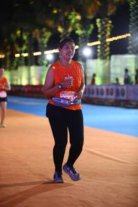 BIB: 043
                            <button type="button" onclick="openModal(14028660)" class="btn btn-primary btn-sm float-right btn-popup" data-toggle="modal" data-target=".modal-high-quality">
                        <i class="fas fa-shopping-cart"></i> Add to Cart
                    </button>
                                            <button type="button" onclick="isThisMe(14028660, true)" class="btn btn-success btn-sm float-right btn-popup btn-isme hidden" data-toggle="tooltip" data-placement="bottom" title="นี่คือรูปของคุณใช่ไหม คลิกที่นี่เพื่อเอาเข้าอัลบั้ม">
                        <i class="fas fa-plus"></i> Add to album
                    </button>
                    <button type="button" onclick="isThisMe(14028660, false)" class="btn btn-warning btn-sm float-right btn-popup btn-isnotme hidden">
                        <i class="fas fa-ban"></i> Remove from album
                    </button>