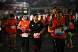 BIB: 2085, 21007, 22939, 27912, 25924
                            <button type="button" onclick="openModal(14237811)" class="btn btn-primary btn-sm float-right btn-popup" data-toggle="modal" data-target=".modal-high-quality">
                        <i class="fas fa-shopping-cart"></i> Add to Cart
                    </button>
                                            <button type="button" onclick="isThisMe(14237811, true)" class="btn btn-success btn-sm float-right btn-popup btn-isme hidden" data-toggle="tooltip" data-placement="bottom" title="นี่คือรูปของคุณใช่ไหม คลิกที่นี่เพื่อเอาเข้าอัลบั้ม">
                        <i class="fas fa-plus"></i> Add to album
                    </button>
                    <button type="button" onclick="isThisMe(14237811, false)" class="btn btn-warning btn-sm float-right btn-popup btn-isnotme hidden">
                        <i class="fas fa-ban"></i> Remove from album
                    </button>