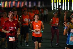 BIB: 20194
                            <button type="button" onclick="openModal(14250836)" class="btn btn-primary btn-sm float-right btn-popup" data-toggle="modal" data-target=".modal-high-quality">
                        <i class="fas fa-shopping-cart"></i> Add to Cart
                    </button>
                                            <button type="button" onclick="isThisMe(14250836, true)" class="btn btn-success btn-sm float-right btn-popup btn-isme hidden" data-toggle="tooltip" data-placement="bottom" title="นี่คือรูปของคุณใช่ไหม คลิกที่นี่เพื่อเอาเข้าอัลบั้ม">
                        <i class="fas fa-plus"></i> Add to album
                    </button>
                    <button type="button" onclick="isThisMe(14250836, false)" class="btn btn-warning btn-sm float-right btn-popup btn-isnotme hidden">
                        <i class="fas fa-ban"></i> Remove from album
                    </button>