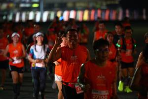 BIB: 27100
                            <button type="button" onclick="openModal(14244175)" class="btn btn-primary btn-sm float-right btn-popup" data-toggle="modal" data-target=".modal-high-quality">
                        <i class="fas fa-shopping-cart"></i> Add to Cart
                    </button>
                                            <button type="button" onclick="isThisMe(14244175, true)" class="btn btn-success btn-sm float-right btn-popup btn-isme hidden" data-toggle="tooltip" data-placement="bottom" title="นี่คือรูปของคุณใช่ไหม คลิกที่นี่เพื่อเอาเข้าอัลบั้ม">
                        <i class="fas fa-plus"></i> Add to album
                    </button>
                    <button type="button" onclick="isThisMe(14244175, false)" class="btn btn-warning btn-sm float-right btn-popup btn-isnotme hidden">
                        <i class="fas fa-ban"></i> Remove from album
                    </button>