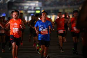 BIB: 207, 22398, 81210
                            <button type="button" onclick="openModal(14228287)" class="btn btn-primary btn-sm float-right btn-popup" data-toggle="modal" data-target=".modal-high-quality">
                        <i class="fas fa-shopping-cart"></i> Add to Cart
                    </button>
                                            <button type="button" onclick="isThisMe(14228287, true)" class="btn btn-success btn-sm float-right btn-popup btn-isme hidden" data-toggle="tooltip" data-placement="bottom" title="นี่คือรูปของคุณใช่ไหม คลิกที่นี่เพื่อเอาเข้าอัลบั้ม">
                        <i class="fas fa-plus"></i> Add to album
                    </button>
                    <button type="button" onclick="isThisMe(14228287, false)" class="btn btn-warning btn-sm float-right btn-popup btn-isnotme hidden">
                        <i class="fas fa-ban"></i> Remove from album
                    </button>