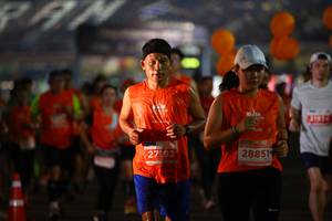 BIB: 28851
                            <button type="button" onclick="openModal(14234756)" class="btn btn-primary btn-sm float-right btn-popup" data-toggle="modal" data-target=".modal-high-quality">
                        <i class="fas fa-shopping-cart"></i> Add to Cart
                    </button>
                                            <button type="button" onclick="isThisMe(14234756, true)" class="btn btn-success btn-sm float-right btn-popup btn-isme hidden" data-toggle="tooltip" data-placement="bottom" title="นี่คือรูปของคุณใช่ไหม คลิกที่นี่เพื่อเอาเข้าอัลบั้ม">
                        <i class="fas fa-plus"></i> Add to album
                    </button>
                    <button type="button" onclick="isThisMe(14234756, false)" class="btn btn-warning btn-sm float-right btn-popup btn-isnotme hidden">
                        <i class="fas fa-ban"></i> Remove from album
                    </button>