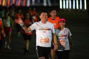 BIB: 25086, 27875
                            <button type="button" onclick="openModal(14259975)" class="btn btn-primary btn-sm float-right btn-popup" data-toggle="modal" data-target=".modal-high-quality">
                        <i class="fas fa-shopping-cart"></i> Add to Cart
                    </button>
                                            <button type="button" onclick="isThisMe(14259975, true)" class="btn btn-success btn-sm float-right btn-popup btn-isme hidden" data-toggle="tooltip" data-placement="bottom" title="นี่คือรูปของคุณใช่ไหม คลิกที่นี่เพื่อเอาเข้าอัลบั้ม">
                        <i class="fas fa-plus"></i> Add to album
                    </button>
                    <button type="button" onclick="isThisMe(14259975, false)" class="btn btn-warning btn-sm float-right btn-popup btn-isnotme hidden">
                        <i class="fas fa-ban"></i> Remove from album
                    </button>