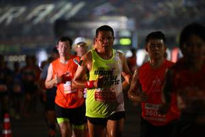 BIB: 000, 26250, 26023
                            <button type="button" onclick="openModal(14226807)" class="btn btn-primary btn-sm float-right btn-popup" data-toggle="modal" data-target=".modal-high-quality">
                        <i class="fas fa-shopping-cart"></i> Add to Cart
                    </button>
                                            <button type="button" onclick="isThisMe(14226807, true)" class="btn btn-success btn-sm float-right btn-popup btn-isme hidden" data-toggle="tooltip" data-placement="bottom" title="นี่คือรูปของคุณใช่ไหม คลิกที่นี่เพื่อเอาเข้าอัลบั้ม">
                        <i class="fas fa-plus"></i> Add to album
                    </button>
                    <button type="button" onclick="isThisMe(14226807, false)" class="btn btn-warning btn-sm float-right btn-popup btn-isnotme hidden">
                        <i class="fas fa-ban"></i> Remove from album
                    </button>