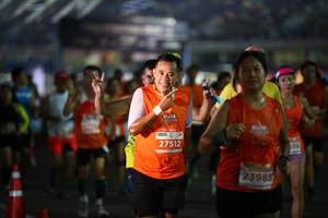 BIB: 27512, 039, 23985
                            <button type="button" onclick="openModal(14238428)" class="btn btn-primary btn-sm float-right btn-popup" data-toggle="modal" data-target=".modal-high-quality">
                        <i class="fas fa-shopping-cart"></i> Add to Cart
                    </button>
                                            <button type="button" onclick="isThisMe(14238428, true)" class="btn btn-success btn-sm float-right btn-popup btn-isme hidden" data-toggle="tooltip" data-placement="bottom" title="นี่คือรูปของคุณใช่ไหม คลิกที่นี่เพื่อเอาเข้าอัลบั้ม">
                        <i class="fas fa-plus"></i> Add to album
                    </button>
                    <button type="button" onclick="isThisMe(14238428, false)" class="btn btn-warning btn-sm float-right btn-popup btn-isnotme hidden">
                        <i class="fas fa-ban"></i> Remove from album
                    </button>