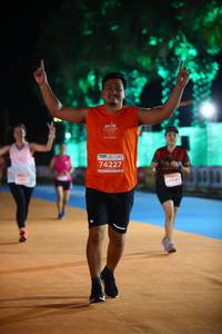 BIB: 74227, 24041
                            <button type="button" onclick="openModal(14063572)" class="btn btn-primary btn-sm float-right btn-popup" data-toggle="modal" data-target=".modal-high-quality">
                        <i class="fas fa-shopping-cart"></i> Add to Cart
                    </button>
                                            <button type="button" onclick="isThisMe(14063572, true)" class="btn btn-success btn-sm float-right btn-popup btn-isme hidden" data-toggle="tooltip" data-placement="bottom" title="นี่คือรูปของคุณใช่ไหม คลิกที่นี่เพื่อเอาเข้าอัลบั้ม">
                        <i class="fas fa-plus"></i> Add to album
                    </button>
                    <button type="button" onclick="isThisMe(14063572, false)" class="btn btn-warning btn-sm float-right btn-popup btn-isnotme hidden">
                        <i class="fas fa-ban"></i> Remove from album
                    </button>