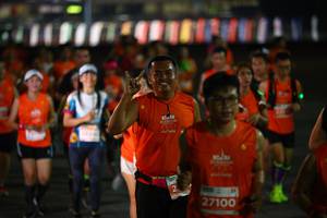 BIB: 27100
                            <button type="button" onclick="openModal(14243906)" class="btn btn-primary btn-sm float-right btn-popup" data-toggle="modal" data-target=".modal-high-quality">
                        <i class="fas fa-shopping-cart"></i> Add to Cart
                    </button>
                                            <button type="button" onclick="isThisMe(14243906, true)" class="btn btn-success btn-sm float-right btn-popup btn-isme hidden" data-toggle="tooltip" data-placement="bottom" title="นี่คือรูปของคุณใช่ไหม คลิกที่นี่เพื่อเอาเข้าอัลบั้ม">
                        <i class="fas fa-plus"></i> Add to album
                    </button>
                    <button type="button" onclick="isThisMe(14243906, false)" class="btn btn-warning btn-sm float-right btn-popup btn-isnotme hidden">
                        <i class="fas fa-ban"></i> Remove from album
                    </button>