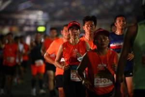 BIB: 2903
                            <button type="button" onclick="openModal(14236561)" class="btn btn-primary btn-sm float-right btn-popup" data-toggle="modal" data-target=".modal-high-quality">
                        <i class="fas fa-shopping-cart"></i> Add to Cart
                    </button>
                                            <button type="button" onclick="isThisMe(14236561, true)" class="btn btn-success btn-sm float-right btn-popup btn-isme hidden" data-toggle="tooltip" data-placement="bottom" title="นี่คือรูปของคุณใช่ไหม คลิกที่นี่เพื่อเอาเข้าอัลบั้ม">
                        <i class="fas fa-plus"></i> Add to album
                    </button>
                    <button type="button" onclick="isThisMe(14236561, false)" class="btn btn-warning btn-sm float-right btn-popup btn-isnotme hidden">
                        <i class="fas fa-ban"></i> Remove from album
                    </button>