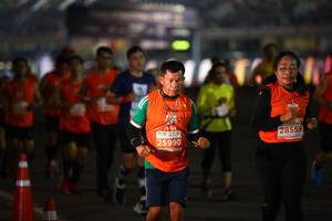 BIB: 28559, 25990
                            <button type="button" onclick="openModal(14234916)" class="btn btn-primary btn-sm float-right btn-popup" data-toggle="modal" data-target=".modal-high-quality">
                        <i class="fas fa-shopping-cart"></i> Add to Cart
                    </button>
                                            <button type="button" onclick="isThisMe(14234916, true)" class="btn btn-success btn-sm float-right btn-popup btn-isme hidden" data-toggle="tooltip" data-placement="bottom" title="นี่คือรูปของคุณใช่ไหม คลิกที่นี่เพื่อเอาเข้าอัลบั้ม">
                        <i class="fas fa-plus"></i> Add to album
                    </button>
                    <button type="button" onclick="isThisMe(14234916, false)" class="btn btn-warning btn-sm float-right btn-popup btn-isnotme hidden">
                        <i class="fas fa-ban"></i> Remove from album
                    </button>