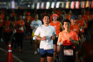 BIB: 22735
                            <button type="button" onclick="openModal(14244505)" class="btn btn-primary btn-sm float-right btn-popup" data-toggle="modal" data-target=".modal-high-quality">
                        <i class="fas fa-shopping-cart"></i> Add to Cart
                    </button>
                                            <button type="button" onclick="isThisMe(14244505, true)" class="btn btn-success btn-sm float-right btn-popup btn-isme hidden" data-toggle="tooltip" data-placement="bottom" title="นี่คือรูปของคุณใช่ไหม คลิกที่นี่เพื่อเอาเข้าอัลบั้ม">
                        <i class="fas fa-plus"></i> Add to album
                    </button>
                    <button type="button" onclick="isThisMe(14244505, false)" class="btn btn-warning btn-sm float-right btn-popup btn-isnotme hidden">
                        <i class="fas fa-ban"></i> Remove from album
                    </button>