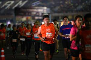 BIB: 25469, 202
                            <button type="button" onclick="openModal(14237624)" class="btn btn-primary btn-sm float-right btn-popup" data-toggle="modal" data-target=".modal-high-quality">
                        <i class="fas fa-shopping-cart"></i> Add to Cart
                    </button>
                                            <button type="button" onclick="isThisMe(14237624, true)" class="btn btn-success btn-sm float-right btn-popup btn-isme hidden" data-toggle="tooltip" data-placement="bottom" title="นี่คือรูปของคุณใช่ไหม คลิกที่นี่เพื่อเอาเข้าอัลบั้ม">
                        <i class="fas fa-plus"></i> Add to album
                    </button>
                    <button type="button" onclick="isThisMe(14237624, false)" class="btn btn-warning btn-sm float-right btn-popup btn-isnotme hidden">
                        <i class="fas fa-ban"></i> Remove from album
                    </button>