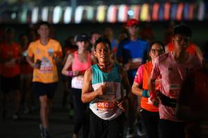 BIB: 26050
                            <button type="button" onclick="openModal(14246933)" class="btn btn-primary btn-sm float-right btn-popup" data-toggle="modal" data-target=".modal-high-quality">
                        <i class="fas fa-shopping-cart"></i> Add to Cart
                    </button>
                                            <button type="button" onclick="isThisMe(14246933, true)" class="btn btn-success btn-sm float-right btn-popup btn-isme hidden" data-toggle="tooltip" data-placement="bottom" title="นี่คือรูปของคุณใช่ไหม คลิกที่นี่เพื่อเอาเข้าอัลบั้ม">
                        <i class="fas fa-plus"></i> Add to album
                    </button>
                    <button type="button" onclick="isThisMe(14246933, false)" class="btn btn-warning btn-sm float-right btn-popup btn-isnotme hidden">
                        <i class="fas fa-ban"></i> Remove from album
                    </button>