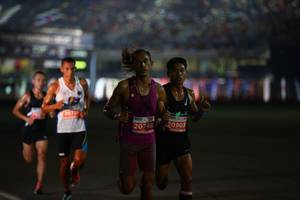 BIB: 20748, 0903
                            <button type="button" onclick="openModal(14223132)" class="btn btn-primary btn-sm float-right btn-popup" data-toggle="modal" data-target=".modal-high-quality">
                        <i class="fas fa-shopping-cart"></i> Add to Cart
                    </button>
                                            <button type="button" onclick="isThisMe(14223132, true)" class="btn btn-success btn-sm float-right btn-popup btn-isme hidden" data-toggle="tooltip" data-placement="bottom" title="นี่คือรูปของคุณใช่ไหม คลิกที่นี่เพื่อเอาเข้าอัลบั้ม">
                        <i class="fas fa-plus"></i> Add to album
                    </button>
                    <button type="button" onclick="isThisMe(14223132, false)" class="btn btn-warning btn-sm float-right btn-popup btn-isnotme hidden">
                        <i class="fas fa-ban"></i> Remove from album
                    </button>