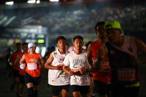 BIB: 400, 28636, 009, 6530
                            <button type="button" onclick="openModal(14231737)" class="btn btn-primary btn-sm float-right btn-popup" data-toggle="modal" data-target=".modal-high-quality">
                        <i class="fas fa-shopping-cart"></i> Add to Cart
                    </button>
                                            <button type="button" onclick="isThisMe(14231737, true)" class="btn btn-success btn-sm float-right btn-popup btn-isme hidden" data-toggle="tooltip" data-placement="bottom" title="นี่คือรูปของคุณใช่ไหม คลิกที่นี่เพื่อเอาเข้าอัลบั้ม">
                        <i class="fas fa-plus"></i> Add to album
                    </button>
                    <button type="button" onclick="isThisMe(14231737, false)" class="btn btn-warning btn-sm float-right btn-popup btn-isnotme hidden">
                        <i class="fas fa-ban"></i> Remove from album
                    </button>