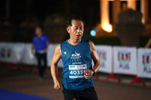 BIB: 202, 40356
                            <button type="button" onclick="openModal(13906627)" class="btn btn-primary btn-sm float-right btn-popup" data-toggle="modal" data-target=".modal-high-quality">
                        <i class="fas fa-shopping-cart"></i> Add to Cart
                    </button>
                                            <button type="button" onclick="isThisMe(13906627, true)" class="btn btn-success btn-sm float-right btn-popup btn-isme hidden" data-toggle="tooltip" data-placement="bottom" title="นี่คือรูปของคุณใช่ไหม คลิกที่นี่เพื่อเอาเข้าอัลบั้ม">
                        <i class="fas fa-plus"></i> Add to album
                    </button>
                    <button type="button" onclick="isThisMe(13906627, false)" class="btn btn-warning btn-sm float-right btn-popup btn-isnotme hidden">
                        <i class="fas fa-ban"></i> Remove from album
                    </button>