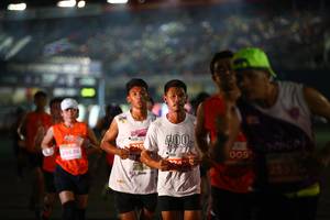 BIB: 400, 26636, 600
                            <button type="button" onclick="openModal(14231738)" class="btn btn-primary btn-sm float-right btn-popup" data-toggle="modal" data-target=".modal-high-quality">
                        <i class="fas fa-shopping-cart"></i> Add to Cart
                    </button>
                                            <button type="button" onclick="isThisMe(14231738, true)" class="btn btn-success btn-sm float-right btn-popup btn-isme hidden" data-toggle="tooltip" data-placement="bottom" title="นี่คือรูปของคุณใช่ไหม คลิกที่นี่เพื่อเอาเข้าอัลบั้ม">
                        <i class="fas fa-plus"></i> Add to album
                    </button>
                    <button type="button" onclick="isThisMe(14231738, false)" class="btn btn-warning btn-sm float-right btn-popup btn-isnotme hidden">
                        <i class="fas fa-ban"></i> Remove from album
                    </button>