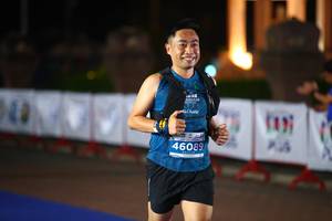BIB: 021, 46089
                            <button type="button" onclick="openModal(13904565)" class="btn btn-primary btn-sm float-right btn-popup" data-toggle="modal" data-target=".modal-high-quality">
                        <i class="fas fa-shopping-cart"></i> Add to Cart
                    </button>
                                            <button type="button" onclick="isThisMe(13904565, true)" class="btn btn-success btn-sm float-right btn-popup btn-isme hidden" data-toggle="tooltip" data-placement="bottom" title="นี่คือรูปของคุณใช่ไหม คลิกที่นี่เพื่อเอาเข้าอัลบั้ม">
                        <i class="fas fa-plus"></i> Add to album
                    </button>
                    <button type="button" onclick="isThisMe(13904565, false)" class="btn btn-warning btn-sm float-right btn-popup btn-isnotme hidden">
                        <i class="fas fa-ban"></i> Remove from album
                    </button>