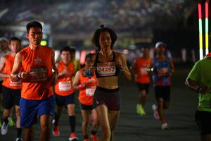 BIB: 24252, 21239, 
                            <button type="button" onclick="openModal(14227522)" class="btn btn-primary btn-sm float-right btn-popup" data-toggle="modal" data-target=".modal-high-quality">
                        <i class="fas fa-shopping-cart"></i> Add to Cart
                    </button>
                                            <button type="button" onclick="isThisMe(14227522, true)" class="btn btn-success btn-sm float-right btn-popup btn-isme hidden" data-toggle="tooltip" data-placement="bottom" title="นี่คือรูปของคุณใช่ไหม คลิกที่นี่เพื่อเอาเข้าอัลบั้ม">
                        <i class="fas fa-plus"></i> Add to album
                    </button>
                    <button type="button" onclick="isThisMe(14227522, false)" class="btn btn-warning btn-sm float-right btn-popup btn-isnotme hidden">
                        <i class="fas fa-ban"></i> Remove from album
                    </button>