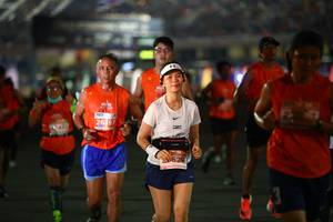 BIB: 629
                            <button type="button" onclick="openModal(14229803)" class="btn btn-primary btn-sm float-right btn-popup" data-toggle="modal" data-target=".modal-high-quality">
                        <i class="fas fa-shopping-cart"></i> Add to Cart
                    </button>
                                            <button type="button" onclick="isThisMe(14229803, true)" class="btn btn-success btn-sm float-right btn-popup btn-isme hidden" data-toggle="tooltip" data-placement="bottom" title="นี่คือรูปของคุณใช่ไหม คลิกที่นี่เพื่อเอาเข้าอัลบั้ม">
                        <i class="fas fa-plus"></i> Add to album
                    </button>
                    <button type="button" onclick="isThisMe(14229803, false)" class="btn btn-warning btn-sm float-right btn-popup btn-isnotme hidden">
                        <i class="fas fa-ban"></i> Remove from album
                    </button>