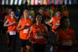 BIB: 20917, 23635, 28151
                            <button type="button" onclick="openModal(14246089)" class="btn btn-primary btn-sm float-right btn-popup" data-toggle="modal" data-target=".modal-high-quality">
                        <i class="fas fa-shopping-cart"></i> Add to Cart
                    </button>
                                            <button type="button" onclick="isThisMe(14246089, true)" class="btn btn-success btn-sm float-right btn-popup btn-isme hidden" data-toggle="tooltip" data-placement="bottom" title="นี่คือรูปของคุณใช่ไหม คลิกที่นี่เพื่อเอาเข้าอัลบั้ม">
                        <i class="fas fa-plus"></i> Add to album
                    </button>
                    <button type="button" onclick="isThisMe(14246089, false)" class="btn btn-warning btn-sm float-right btn-popup btn-isnotme hidden">
                        <i class="fas fa-ban"></i> Remove from album
                    </button>