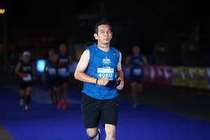 BIB: 40612
                            <button type="button" onclick="openModal(13910565)" class="btn btn-primary btn-sm float-right btn-popup" data-toggle="modal" data-target=".modal-high-quality">
                        <i class="fas fa-shopping-cart"></i> Add to Cart
                    </button>
                                            <button type="button" onclick="isThisMe(13910565, true)" class="btn btn-success btn-sm float-right btn-popup btn-isme hidden" data-toggle="tooltip" data-placement="bottom" title="นี่คือรูปของคุณใช่ไหม คลิกที่นี่เพื่อเอาเข้าอัลบั้ม">
                        <i class="fas fa-plus"></i> Add to album
                    </button>
                    <button type="button" onclick="isThisMe(13910565, false)" class="btn btn-warning btn-sm float-right btn-popup btn-isnotme hidden">
                        <i class="fas fa-ban"></i> Remove from album
                    </button>