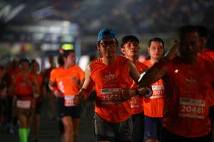 BIB: 501, 25665, 20481
                            <button type="button" onclick="openModal(14239174)" class="btn btn-primary btn-sm float-right btn-popup" data-toggle="modal" data-target=".modal-high-quality">
                        <i class="fas fa-shopping-cart"></i> Add to Cart
                    </button>
                                            <button type="button" onclick="isThisMe(14239174, true)" class="btn btn-success btn-sm float-right btn-popup btn-isme hidden" data-toggle="tooltip" data-placement="bottom" title="นี่คือรูปของคุณใช่ไหม คลิกที่นี่เพื่อเอาเข้าอัลบั้ม">
                        <i class="fas fa-plus"></i> Add to album
                    </button>
                    <button type="button" onclick="isThisMe(14239174, false)" class="btn btn-warning btn-sm float-right btn-popup btn-isnotme hidden">
                        <i class="fas fa-ban"></i> Remove from album
                    </button>