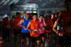 BIB: 238, 20250
                            <button type="button" onclick="openModal(14237603)" class="btn btn-primary btn-sm float-right btn-popup" data-toggle="modal" data-target=".modal-high-quality">
                        <i class="fas fa-shopping-cart"></i> Add to Cart
                    </button>
                                            <button type="button" onclick="isThisMe(14237603, true)" class="btn btn-success btn-sm float-right btn-popup btn-isme hidden" data-toggle="tooltip" data-placement="bottom" title="นี่คือรูปของคุณใช่ไหม คลิกที่นี่เพื่อเอาเข้าอัลบั้ม">
                        <i class="fas fa-plus"></i> Add to album
                    </button>
                    <button type="button" onclick="isThisMe(14237603, false)" class="btn btn-warning btn-sm float-right btn-popup btn-isnotme hidden">
                        <i class="fas fa-ban"></i> Remove from album
                    </button>