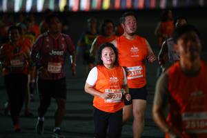 BIB: 2424, 95315, 9278, 25184
                            <button type="button" onclick="openModal(14259638)" class="btn btn-primary btn-sm float-right btn-popup" data-toggle="modal" data-target=".modal-high-quality">
                        <i class="fas fa-shopping-cart"></i> Add to Cart
                    </button>
                                            <button type="button" onclick="isThisMe(14259638, true)" class="btn btn-success btn-sm float-right btn-popup btn-isme hidden" data-toggle="tooltip" data-placement="bottom" title="นี่คือรูปของคุณใช่ไหม คลิกที่นี่เพื่อเอาเข้าอัลบั้ม">
                        <i class="fas fa-plus"></i> Add to album
                    </button>
                    <button type="button" onclick="isThisMe(14259638, false)" class="btn btn-warning btn-sm float-right btn-popup btn-isnotme hidden">
                        <i class="fas fa-ban"></i> Remove from album
                    </button>