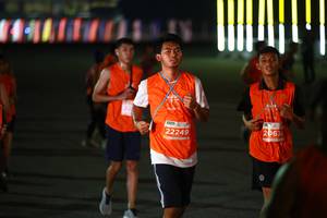 BIB: 22249, 2063
                            <button type="button" onclick="openModal(14259443)" class="btn btn-primary btn-sm float-right btn-popup" data-toggle="modal" data-target=".modal-high-quality">
                        <i class="fas fa-shopping-cart"></i> Add to Cart
                    </button>
                                            <button type="button" onclick="isThisMe(14259443, true)" class="btn btn-success btn-sm float-right btn-popup btn-isme hidden" data-toggle="tooltip" data-placement="bottom" title="นี่คือรูปของคุณใช่ไหม คลิกที่นี่เพื่อเอาเข้าอัลบั้ม">
                        <i class="fas fa-plus"></i> Add to album
                    </button>
                    <button type="button" onclick="isThisMe(14259443, false)" class="btn btn-warning btn-sm float-right btn-popup btn-isnotme hidden">
                        <i class="fas fa-ban"></i> Remove from album
                    </button>