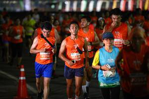 BIB: 25464, 25116, 25521
                            <button type="button" onclick="openModal(14240678)" class="btn btn-primary btn-sm float-right btn-popup" data-toggle="modal" data-target=".modal-high-quality">
                        <i class="fas fa-shopping-cart"></i> Add to Cart
                    </button>
                                            <button type="button" onclick="isThisMe(14240678, true)" class="btn btn-success btn-sm float-right btn-popup btn-isme hidden" data-toggle="tooltip" data-placement="bottom" title="นี่คือรูปของคุณใช่ไหม คลิกที่นี่เพื่อเอาเข้าอัลบั้ม">
                        <i class="fas fa-plus"></i> Add to album
                    </button>
                    <button type="button" onclick="isThisMe(14240678, false)" class="btn btn-warning btn-sm float-right btn-popup btn-isnotme hidden">
                        <i class="fas fa-ban"></i> Remove from album
                    </button>