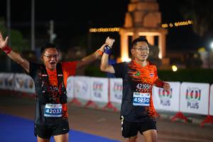 BIB: 42195, 210, 45250, 42037
                            <button type="button" onclick="openModal(13891233)" class="btn btn-primary btn-sm float-right btn-popup" data-toggle="modal" data-target=".modal-high-quality">
                        <i class="fas fa-shopping-cart"></i> Add to Cart
                    </button>
                                            <button type="button" onclick="isThisMe(13891233, true)" class="btn btn-success btn-sm float-right btn-popup btn-isme hidden" data-toggle="tooltip" data-placement="bottom" title="นี่คือรูปของคุณใช่ไหม คลิกที่นี่เพื่อเอาเข้าอัลบั้ม">
                        <i class="fas fa-plus"></i> Add to album
                    </button>
                    <button type="button" onclick="isThisMe(13891233, false)" class="btn btn-warning btn-sm float-right btn-popup btn-isnotme hidden">
                        <i class="fas fa-ban"></i> Remove from album
                    </button>