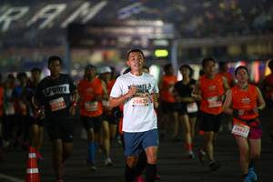 BIB: 28629, 28621
                            <button type="button" onclick="openModal(14236902)" class="btn btn-primary btn-sm float-right btn-popup" data-toggle="modal" data-target=".modal-high-quality">
                        <i class="fas fa-shopping-cart"></i> Add to Cart
                    </button>
                                            <button type="button" onclick="isThisMe(14236902, true)" class="btn btn-success btn-sm float-right btn-popup btn-isme hidden" data-toggle="tooltip" data-placement="bottom" title="นี่คือรูปของคุณใช่ไหม คลิกที่นี่เพื่อเอาเข้าอัลบั้ม">
                        <i class="fas fa-plus"></i> Add to album
                    </button>
                    <button type="button" onclick="isThisMe(14236902, false)" class="btn btn-warning btn-sm float-right btn-popup btn-isnotme hidden">
                        <i class="fas fa-ban"></i> Remove from album
                    </button>