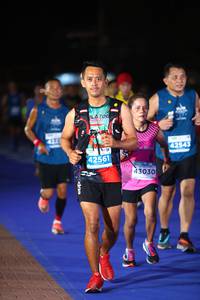 BIB: 42543, 42561, 43030
                            <button type="button" onclick="openModal(13950907)" class="btn btn-primary btn-sm float-right btn-popup" data-toggle="modal" data-target=".modal-high-quality">
                        <i class="fas fa-shopping-cart"></i> Add to Cart
                    </button>
                                            <button type="button" onclick="isThisMe(13950907, true)" class="btn btn-success btn-sm float-right btn-popup btn-isme hidden" data-toggle="tooltip" data-placement="bottom" title="นี่คือรูปของคุณใช่ไหม คลิกที่นี่เพื่อเอาเข้าอัลบั้ม">
                        <i class="fas fa-plus"></i> Add to album
                    </button>
                    <button type="button" onclick="isThisMe(13950907, false)" class="btn btn-warning btn-sm float-right btn-popup btn-isnotme hidden">
                        <i class="fas fa-ban"></i> Remove from album
                    </button>