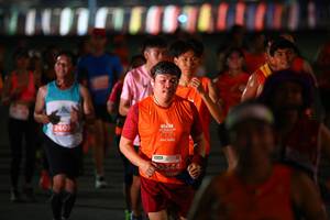 BIB: 260, 2011, 0344
                            <button type="button" onclick="openModal(14246815)" class="btn btn-primary btn-sm float-right btn-popup" data-toggle="modal" data-target=".modal-high-quality">
                        <i class="fas fa-shopping-cart"></i> Add to Cart
                    </button>
                                            <button type="button" onclick="isThisMe(14246815, true)" class="btn btn-success btn-sm float-right btn-popup btn-isme hidden" data-toggle="tooltip" data-placement="bottom" title="นี่คือรูปของคุณใช่ไหม คลิกที่นี่เพื่อเอาเข้าอัลบั้ม">
                        <i class="fas fa-plus"></i> Add to album
                    </button>
                    <button type="button" onclick="isThisMe(14246815, false)" class="btn btn-warning btn-sm float-right btn-popup btn-isnotme hidden">
                        <i class="fas fa-ban"></i> Remove from album
                    </button>