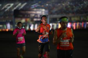 BIB: 0810, 17203, 91912
                            <button type="button" onclick="openModal(14224021)" class="btn btn-primary btn-sm float-right btn-popup" data-toggle="modal" data-target=".modal-high-quality">
                        <i class="fas fa-shopping-cart"></i> Add to Cart
                    </button>
                                            <button type="button" onclick="isThisMe(14224021, true)" class="btn btn-success btn-sm float-right btn-popup btn-isme hidden" data-toggle="tooltip" data-placement="bottom" title="นี่คือรูปของคุณใช่ไหม คลิกที่นี่เพื่อเอาเข้าอัลบั้ม">
                        <i class="fas fa-plus"></i> Add to album
                    </button>
                    <button type="button" onclick="isThisMe(14224021, false)" class="btn btn-warning btn-sm float-right btn-popup btn-isnotme hidden">
                        <i class="fas fa-ban"></i> Remove from album
                    </button>