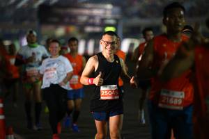 BIB: 25046, 21689
                            <button type="button" onclick="openModal(14233017)" class="btn btn-primary btn-sm float-right btn-popup" data-toggle="modal" data-target=".modal-high-quality">
                        <i class="fas fa-shopping-cart"></i> Add to Cart
                    </button>
                                            <button type="button" onclick="isThisMe(14233017, true)" class="btn btn-success btn-sm float-right btn-popup btn-isme hidden" data-toggle="tooltip" data-placement="bottom" title="นี่คือรูปของคุณใช่ไหม คลิกที่นี่เพื่อเอาเข้าอัลบั้ม">
                        <i class="fas fa-plus"></i> Add to album
                    </button>
                    <button type="button" onclick="isThisMe(14233017, false)" class="btn btn-warning btn-sm float-right btn-popup btn-isnotme hidden">
                        <i class="fas fa-ban"></i> Remove from album
                    </button>