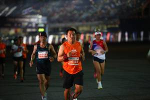 BIB: 26896, 20123
                            <button type="button" onclick="openModal(14230892)" class="btn btn-primary btn-sm float-right btn-popup" data-toggle="modal" data-target=".modal-high-quality">
                        <i class="fas fa-shopping-cart"></i> Add to Cart
                    </button>
                                            <button type="button" onclick="isThisMe(14230892, true)" class="btn btn-success btn-sm float-right btn-popup btn-isme hidden" data-toggle="tooltip" data-placement="bottom" title="นี่คือรูปของคุณใช่ไหม คลิกที่นี่เพื่อเอาเข้าอัลบั้ม">
                        <i class="fas fa-plus"></i> Add to album
                    </button>
                    <button type="button" onclick="isThisMe(14230892, false)" class="btn btn-warning btn-sm float-right btn-popup btn-isnotme hidden">
                        <i class="fas fa-ban"></i> Remove from album
                    </button>