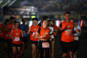 BIB: 21031, 0870, 23322
                            <button type="button" onclick="openModal(14232352)" class="btn btn-primary btn-sm float-right btn-popup" data-toggle="modal" data-target=".modal-high-quality">
                        <i class="fas fa-shopping-cart"></i> Add to Cart
                    </button>
                                            <button type="button" onclick="isThisMe(14232352, true)" class="btn btn-success btn-sm float-right btn-popup btn-isme hidden" data-toggle="tooltip" data-placement="bottom" title="นี่คือรูปของคุณใช่ไหม คลิกที่นี่เพื่อเอาเข้าอัลบั้ม">
                        <i class="fas fa-plus"></i> Add to album
                    </button>
                    <button type="button" onclick="isThisMe(14232352, false)" class="btn btn-warning btn-sm float-right btn-popup btn-isnotme hidden">
                        <i class="fas fa-ban"></i> Remove from album
                    </button>