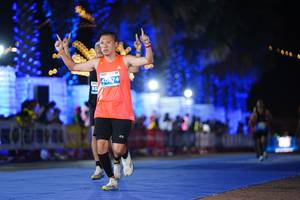 BIB: 0674
                            <button type="button" onclick="openModal(14193877)" class="btn btn-primary btn-sm float-right btn-popup" data-toggle="modal" data-target=".modal-high-quality">
                        <i class="fas fa-shopping-cart"></i> Add to Cart
                    </button>
                                            <button type="button" onclick="isThisMe(14193877, true)" class="btn btn-success btn-sm float-right btn-popup btn-isme hidden" data-toggle="tooltip" data-placement="bottom" title="นี่คือรูปของคุณใช่ไหม คลิกที่นี่เพื่อเอาเข้าอัลบั้ม">
                        <i class="fas fa-plus"></i> Add to album
                    </button>
                    <button type="button" onclick="isThisMe(14193877, false)" class="btn btn-warning btn-sm float-right btn-popup btn-isnotme hidden">
                        <i class="fas fa-ban"></i> Remove from album
                    </button>