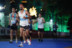 BIB: 4225, 40478
                            <button type="button" onclick="openModal(14119879)" class="btn btn-primary btn-sm float-right btn-popup" data-toggle="modal" data-target=".modal-high-quality">
                        <i class="fas fa-shopping-cart"></i> Add to Cart
                    </button>
                                            <button type="button" onclick="isThisMe(14119879, true)" class="btn btn-success btn-sm float-right btn-popup btn-isme hidden" data-toggle="tooltip" data-placement="bottom" title="นี่คือรูปของคุณใช่ไหม คลิกที่นี่เพื่อเอาเข้าอัลบั้ม">
                        <i class="fas fa-plus"></i> Add to album
                    </button>
                    <button type="button" onclick="isThisMe(14119879, false)" class="btn btn-warning btn-sm float-right btn-popup btn-isnotme hidden">
                        <i class="fas fa-ban"></i> Remove from album
                    </button>