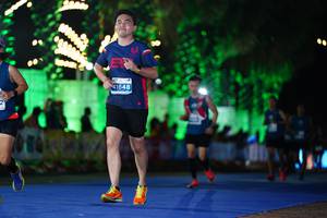 BIB: 41648
                            <button type="button" onclick="openModal(14217425)" class="btn btn-primary btn-sm float-right btn-popup" data-toggle="modal" data-target=".modal-high-quality">
                        <i class="fas fa-shopping-cart"></i> Add to Cart
                    </button>
                                            <button type="button" onclick="isThisMe(14217425, true)" class="btn btn-success btn-sm float-right btn-popup btn-isme hidden" data-toggle="tooltip" data-placement="bottom" title="นี่คือรูปของคุณใช่ไหม คลิกที่นี่เพื่อเอาเข้าอัลบั้ม">
                        <i class="fas fa-plus"></i> Add to album
                    </button>
                    <button type="button" onclick="isThisMe(14217425, false)" class="btn btn-warning btn-sm float-right btn-popup btn-isnotme hidden">
                        <i class="fas fa-ban"></i> Remove from album
                    </button>