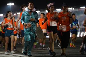 BIB: 259, 28732
                            <button type="button" onclick="openModal(13963500)" class="btn btn-primary btn-sm float-right btn-popup" data-toggle="modal" data-target=".modal-high-quality">
                        <i class="fas fa-shopping-cart"></i> Add to Cart
                    </button>
                                            <button type="button" onclick="isThisMe(13963500, true)" class="btn btn-success btn-sm float-right btn-popup btn-isme hidden" data-toggle="tooltip" data-placement="bottom" title="นี่คือรูปของคุณใช่ไหม คลิกที่นี่เพื่อเอาเข้าอัลบั้ม">
                        <i class="fas fa-plus"></i> Add to album
                    </button>
                    <button type="button" onclick="isThisMe(13963500, false)" class="btn btn-warning btn-sm float-right btn-popup btn-isnotme hidden">
                        <i class="fas fa-ban"></i> Remove from album
                    </button>